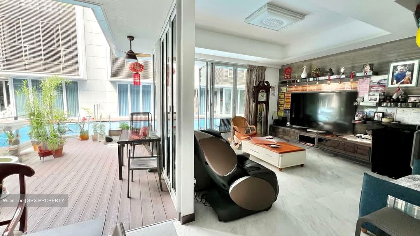 euHabitat (D14), Terrace #536066091